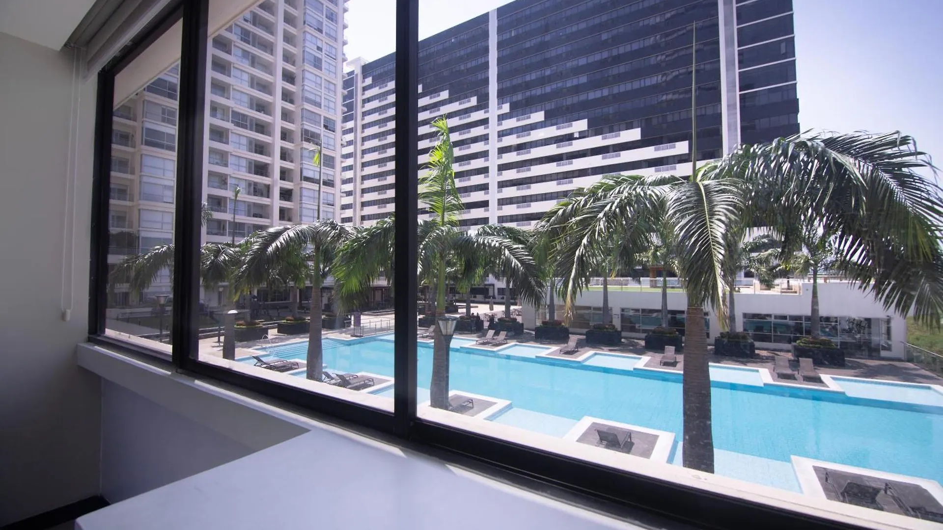 Apartamento 104 Bellini, Puerto Santa Ana, グアヤキル 0*,  エクアドル